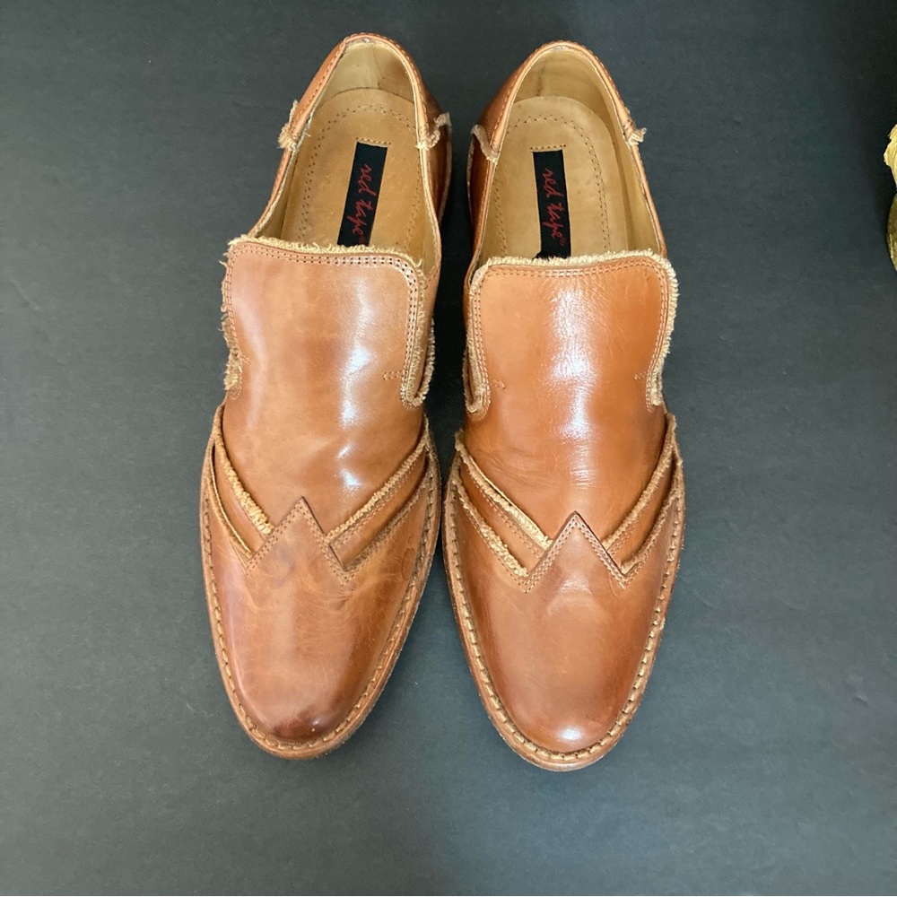 Red Tape Man Shoes |Color Light Brown |Size 9 | Pre-Owned Good Condition - Picture 5 of 11